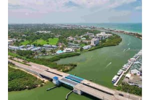 11730 Shipwatch Dr, Largo, FL 33774, Sold 05/27/22