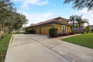 9812 Palazzo St, Seffner, FL 33584, Sold 06/03/22