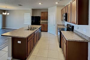 199 Bella Dr, Davenport, FL 33837, Sold 05/19/22