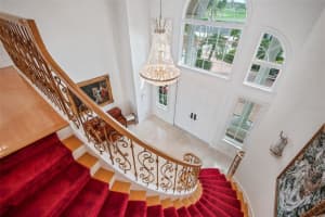 699 Key Royale Dr, Holmes Beach, FL 34217, Sold 05/31/22