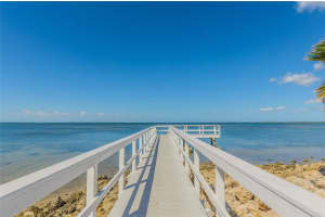 2506 N Rocky Point Dr, Tampa, FL 33607, Sold 05/12/22