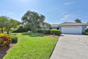 6300 Cocoa Ln, Apollo Beach, FL 33572, Sold 06/24/22