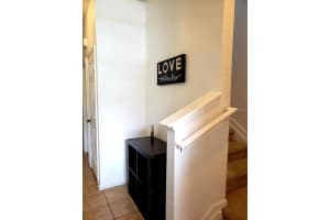 8005 Tipperary Ln, Tampa, FL 33610, Sold 05/16/22