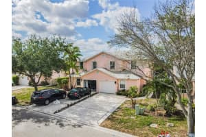 10786 Pelican Dr, Wellington, FL 33414, Sold 06/28/22