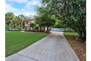 12905 Shadow Run Blvd, Riverview, FL 33569, Sold 05/31/22