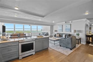 7200 SUNSHINE SKYWAY LN S #14A, ST PETERSBURG, FL 33711 Sold 08/05/22