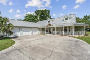 7487 Oak Tree Ln, Spring Hill, FL 34607, Sold 06/23/22