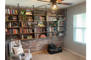 616 Diamond Ridge Rd, Seffner, FL 33584, Sold 05/17/22