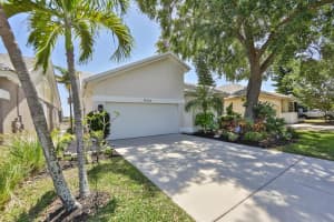 904 SHAGOS DR, APOLLO BEACH, FL 33572 Sold 08/29/22
