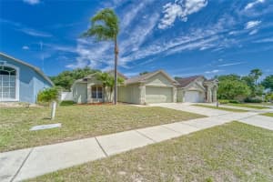 110 Chardonnay Pl, Valrico, FL 33594, Sold 05/20/22