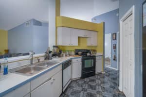 10201 Allenwood Dr, Riverview, FL 33569, Sold 06/06/22