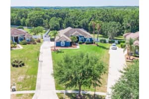 12337 Creek Edge Dr, Riverview, FL 33579, Sold 06/10/22