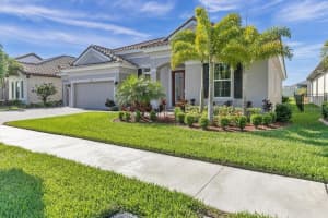11960 Climbing Fern Ave, Riverview, FL 33579, Sold 05/23/22