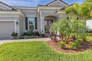 11960 Climbing Fern Ave, Riverview, FL 33579, Sold 05/23/22