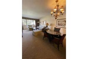 4752 FOX HUNT DR #815, WESLEY CHAPEL, FL 33543 Sold 09/01/22