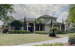 8019 Langhurst Ct, Orlando, FL 32835, Sold 05/31/22