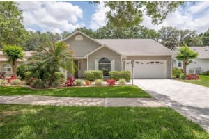 6706 Northlake Dr, Zephyrhills, FL 33542, Sold 06/30/22