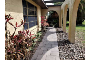 5104 Woodgreen Ln, Lakeland, FL 33811, Sold 06/02/22