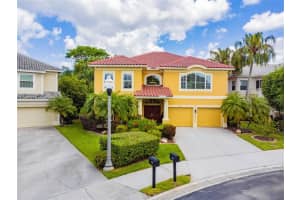 2266 Highland Woods Dr, Dunedin, FL 34698, Sold 06/15/22