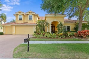 10224 Golden Eagle Dr, Seminole, FL 33778, Sold 05/31/22