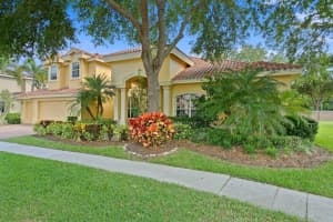 10224 Golden Eagle Dr, Seminole, FL 33778, Sold 05/31/22