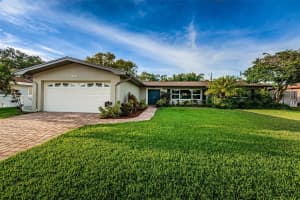 1172 TAYLOR AVE, DUNEDIN, FL 34698 Sold 08/22/22