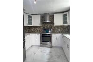 6019 MURRAY HILL DR, TAMPA, FL 33615 Sold 07/27/22