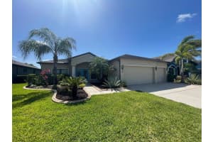 320 STAR SHELL DR, APOLLO BEACH, FL 33572 Sold 04/05/23