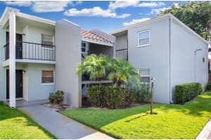 2836 SOMERSET PARK DR #202, TAMPA, FL 33613 Sold 06/22/22