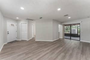 31834 GLENHOLLOW RD, WESLEY CHAPEL, FL 33543 Sold 10/04/22