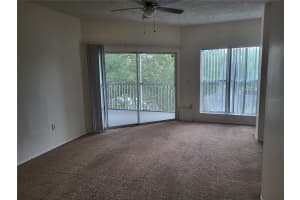 10028 Strafford Oak Ct, Tampa, FL 33624, Sold 06/09/22