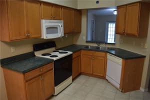 3217 PINE TOP DR, VALRICO, FL 33594 Sold 07/11/22