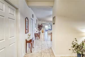 711 FERN LEAF DR, RUSKIN, FL 33570 Sold 07/18/22