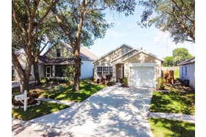 464 Summer Sails Dr, Valrico, FL 33594, Sold 06/13/22