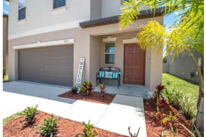 5117 White Chicory Dr, Ruskin, FL 33572, Sold 06/07/22