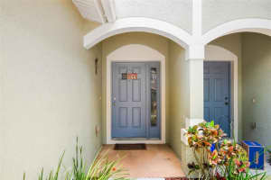 2755 CONCH HOLLOW DR, BRANDON, FL 33511 Sold 08/26/22