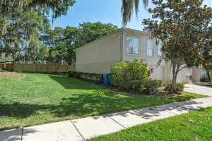 9814 Ashburn Lake Dr, Tampa, FL 33610, Sold 06/07/22