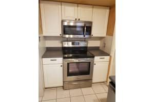 12414 TOUCHTON DR #101, TAMPA, FL 33617 Sold 06/30/22