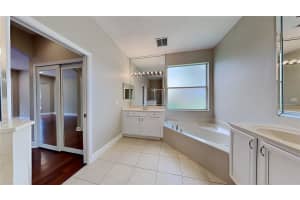 613 White Crane Ct, Chuluota, FL 32766, Sold 06/17/22