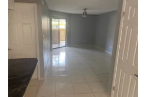 8609 MALLARD RESERVE DR #105, TAMPA, FL 33614 Sold 07/26/22