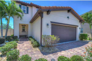 4915 Grand Oak Cir, Madeira Beach, FL 33708, Sold 07/06/22