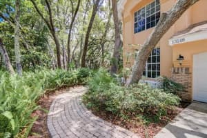 13148 GREENGAGE LN, TAMPA, FL 33612 Sold 07/13/22