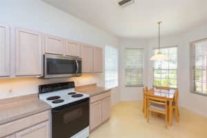 4633 DUNNIE DR, TAMPA, FL 33614 Sold 07/12/22