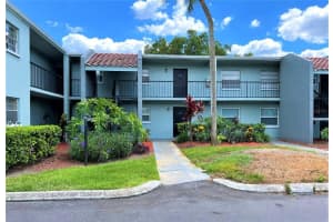2876 Somerset Park Dr, Tampa, FL 33613, Sold 05/31/22
