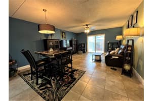 2876 Somerset Park Dr, Tampa, FL 33613, Sold 05/31/22