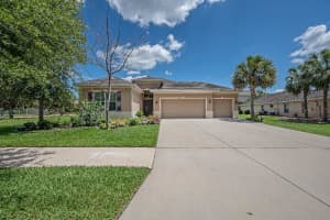 17415 Chelsea Downs Cir, Lithia, FL 33547, Sold 07/02/22