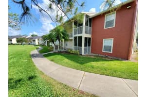 209 Lake Brook Cir, Brandon, FL 33511, Sold 05/31/22