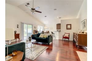 7665 39th St Cir E, Sarasota, FL 34243, Sold 06/24/22