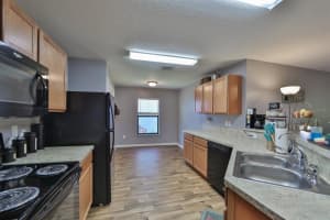 674 CHATHAM WALK DR, RUSKIN, FL 33570 Sold 07/11/22