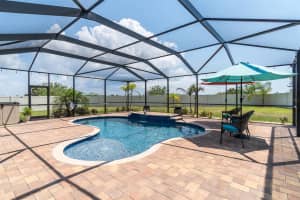 10015 Celtic Ash Dr, Ruskin, FL 33573, Sold 07/01/22